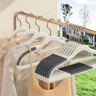 Cintres | SpaceSaver - Be'so rangement